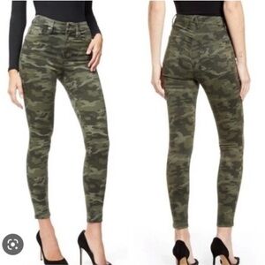 Good American Good Waist Camo Skinny Jeans High Rise size 2/26
